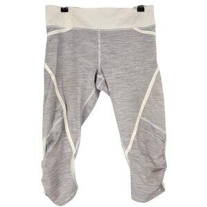 Lululemon Run Pace Crop Leggings Gray White Stripe Womens Small-Medium 17"Inseam